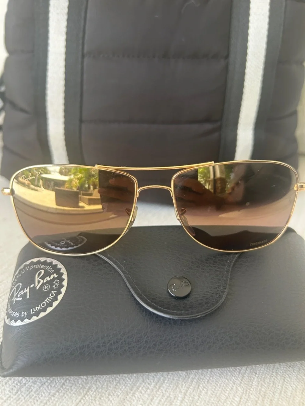 Ray-Ban Unisex RB3543 Chromance Aviator sunglasses in a gold metal frame